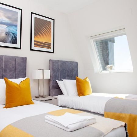 High Life Serviced Apartments - Old Town Swindon Buitenkant foto