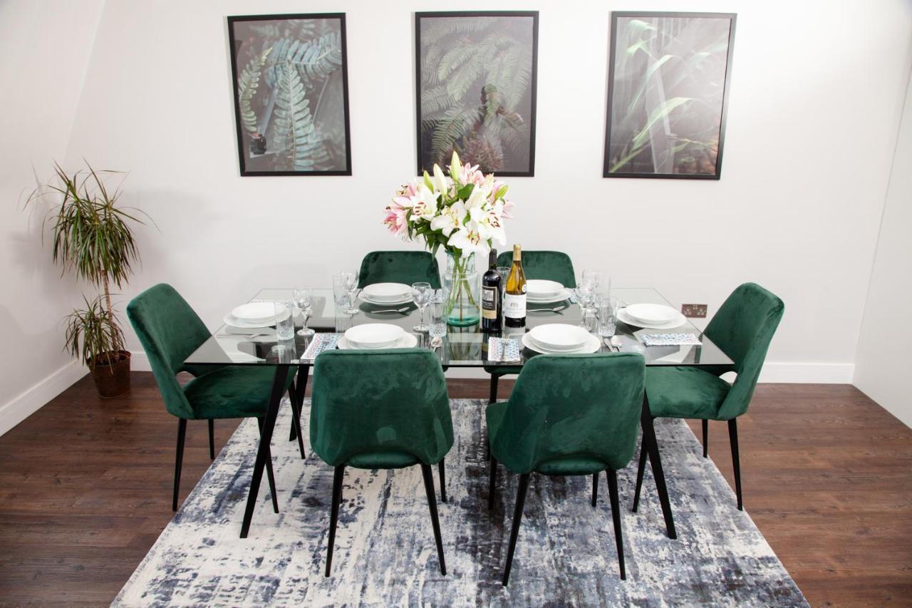High Life Serviced Apartments - Old Town Swindon Buitenkant foto